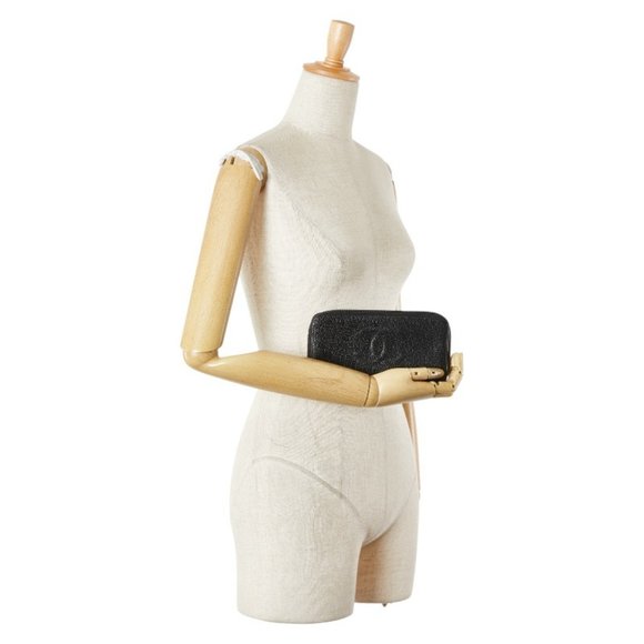 CHANEL Black Caviar Leather Logo Wallet - Picture 13 of 13